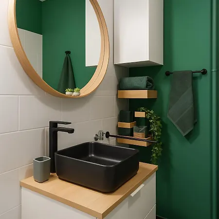 Old Town Бухарест